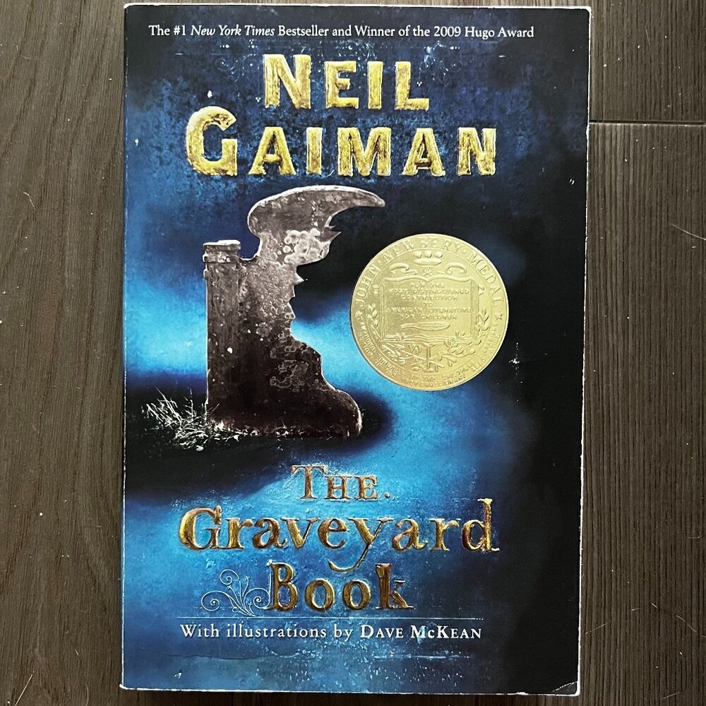 The Graveyard Book Neil Gaiman Paperback